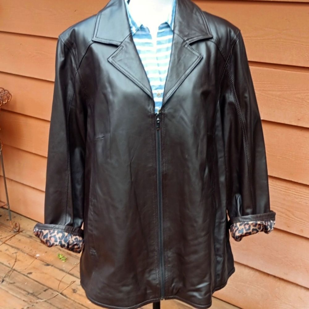 NWOT. Denim & Co. Zip-Up Leather Jacket. Animal Print. Classic.